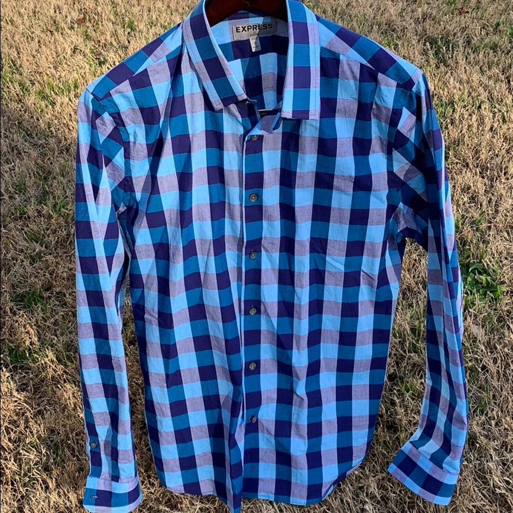 Men’s Express dress shirt